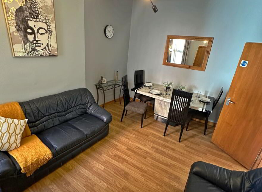 Haywood Ave, Belfast, BT7 3EU