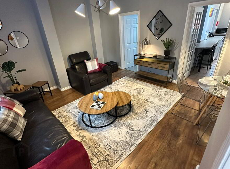 Room 4, 229 Donegall Rd, Belfast, BT12 5NB