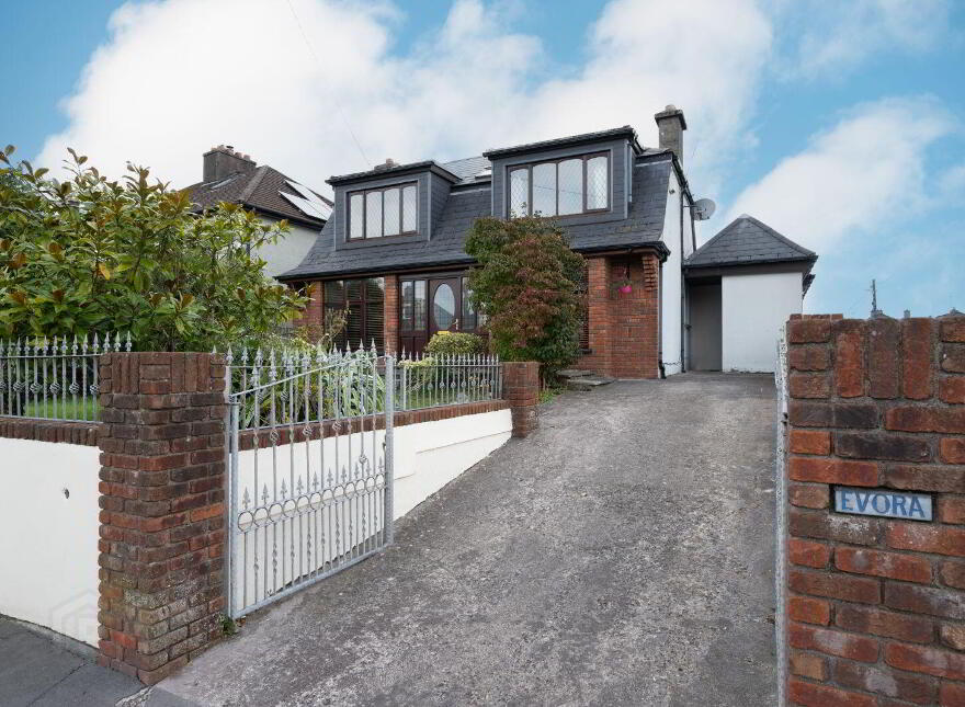 Evora, Togher Road, The Lough, T12Y8C8
