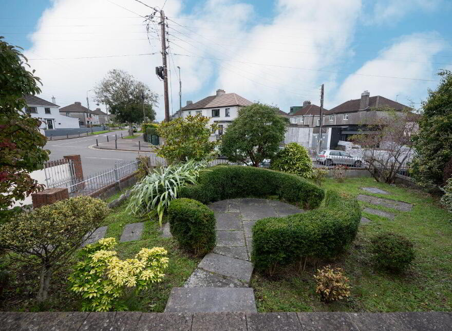 Evora, Togher Road, The Lough, T12Y8C8