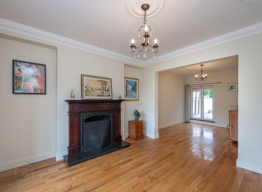 Evora, Togher Road, The Lough, T12Y8C8
