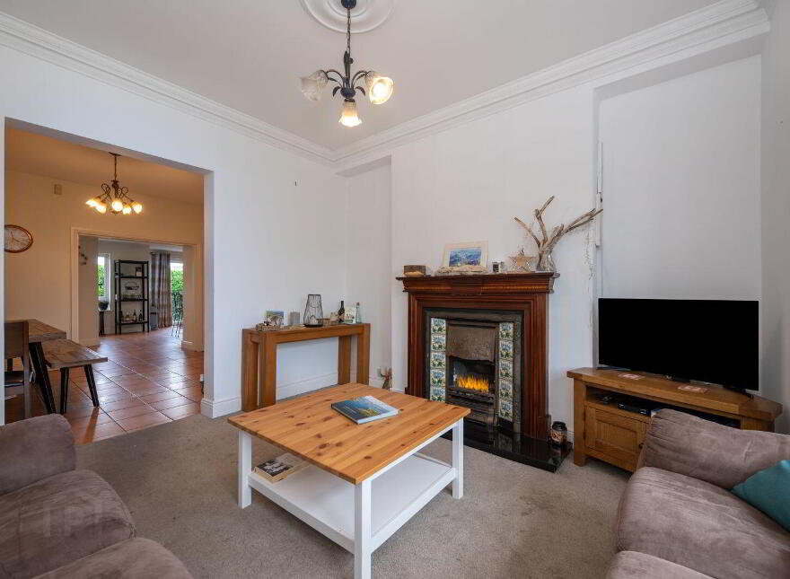 Evora, Togher Road, The Lough, T12Y8C8