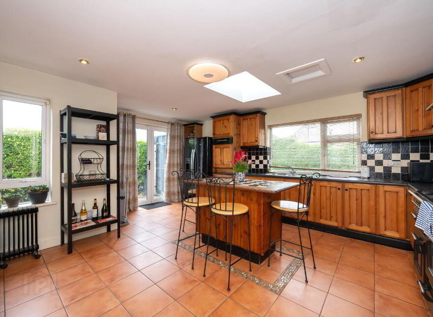 Evora, Togher Road, The Lough, T12Y8C8