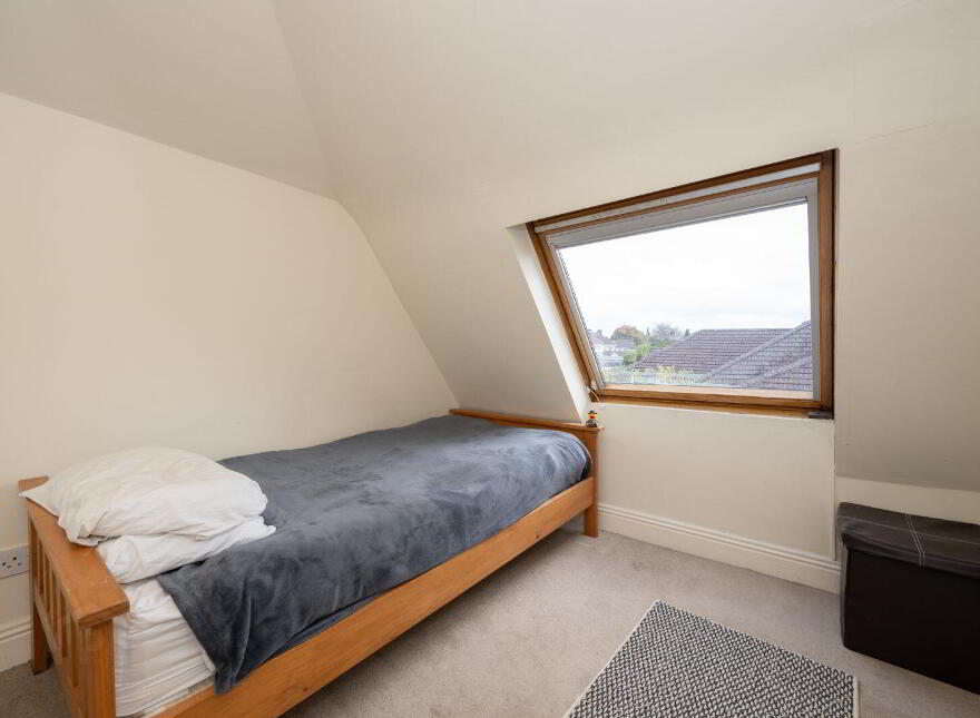 Evora, Togher Road, The Lough, T12Y8C8