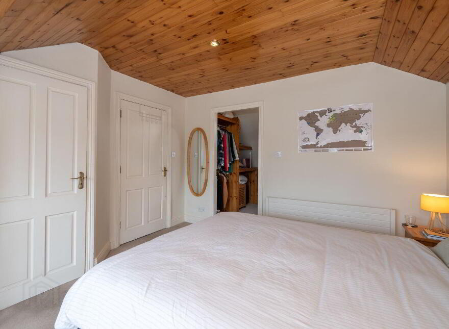 Evora, Togher Road, The Lough, T12Y8C8