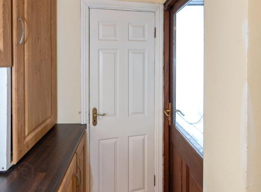 Evora, Togher Road, The Lough, T12Y8C8