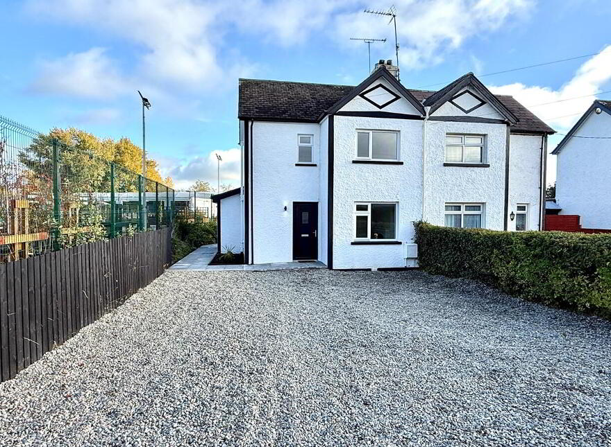 39 Armagh Road, Portadown, BT62 3DL