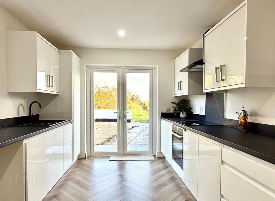 39 Armagh Road, Portadown, BT62 3DL