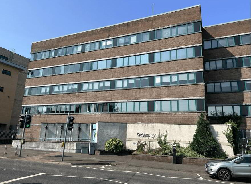 Lisburn Health Centre, 25 Linenhall Street, Lisburn, BT28 1LU