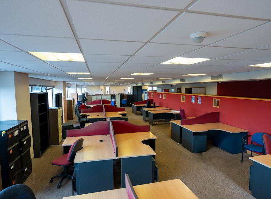 Lisburn Health Centre, 25 Linenhall Street, Lisburn, BT28 1LU