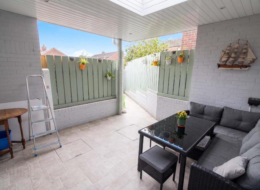 9 Cosgrave Heights, Belfast, BT15 3HJ
