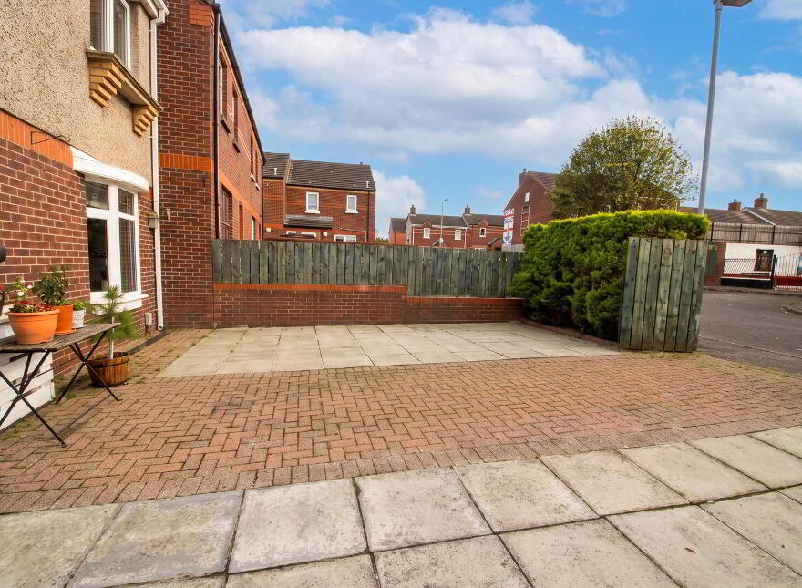 9 Cosgrave Heights, Belfast, BT15 3HJ