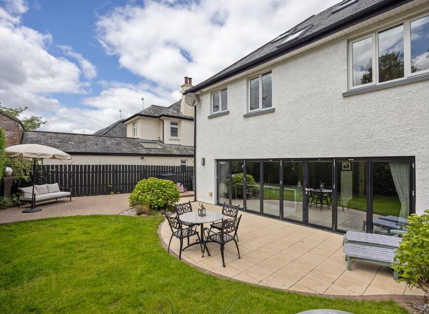 53 Maryville Park, Belfast, BT9 6LP