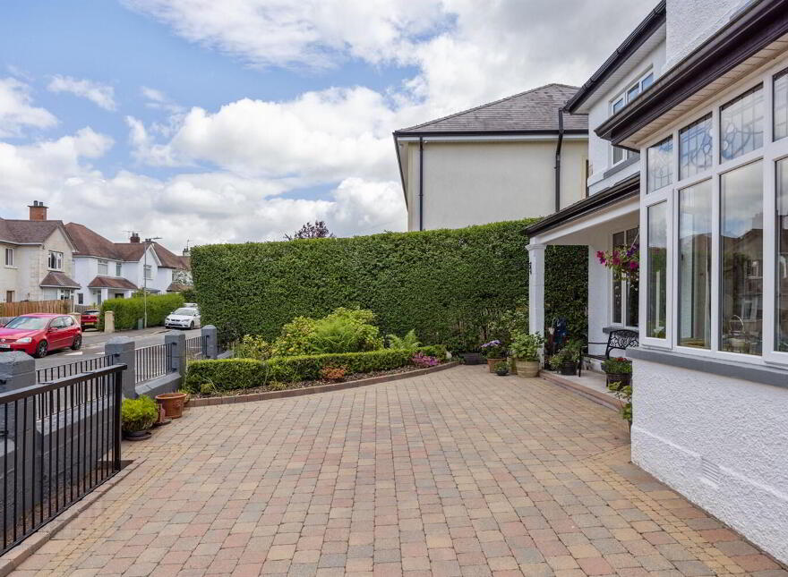 53 Maryville Park, Belfast, BT9 6LP