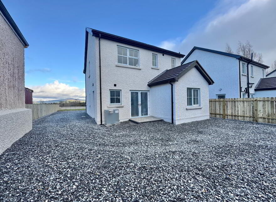 1 Creaghmore Glen, Drumquin, Omagh, BT78 4UH