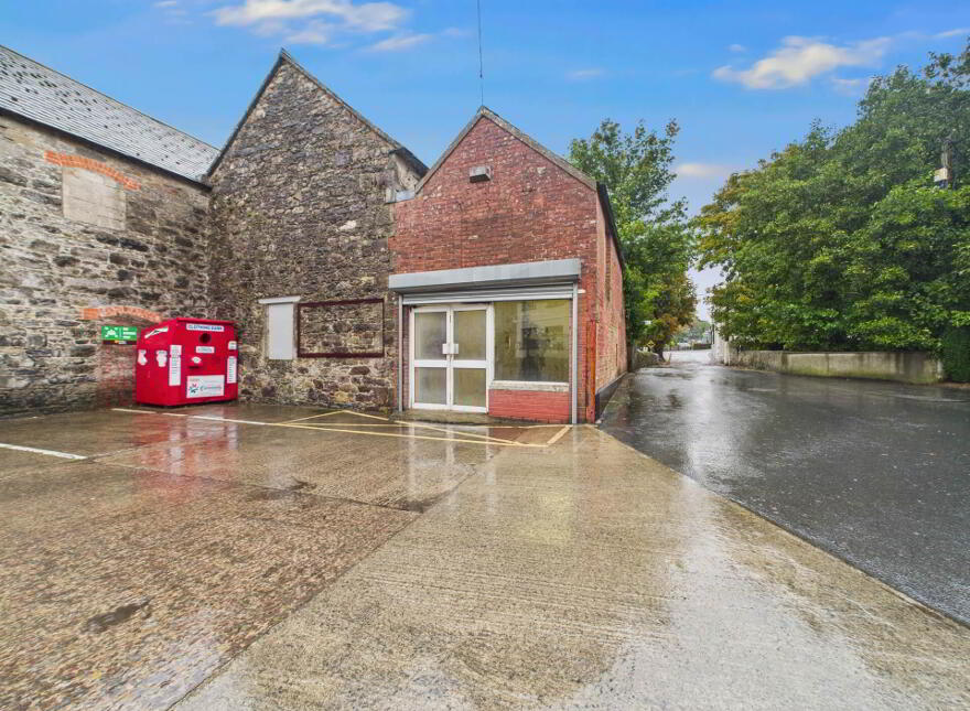 Creamery Road, Piltown, A00B000