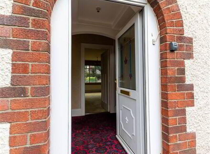 13 Mount Aboo Park, Upper Lisburn Road, Belfast, BT10 0DJ