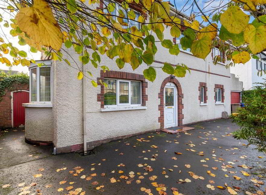 13 Mount Aboo Park, Upper Lisburn Road, Belfast, BT10 0DJ