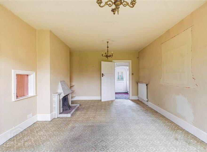 13 Mount Aboo Park, Upper Lisburn Road, Belfast, BT10 0DJ
