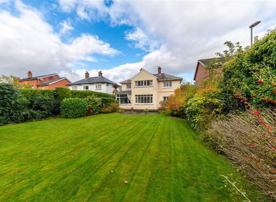 13 Mount Aboo Park, Upper Lisburn Road, Belfast, BT10 0DJ