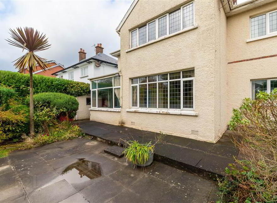 13 Mount Aboo Park, Upper Lisburn Road, Belfast, BT10 0DJ