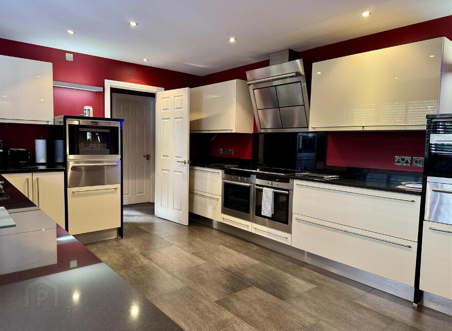 8 Meadow Dale, Jordanstown, Newtownabbey, BT37 0UT