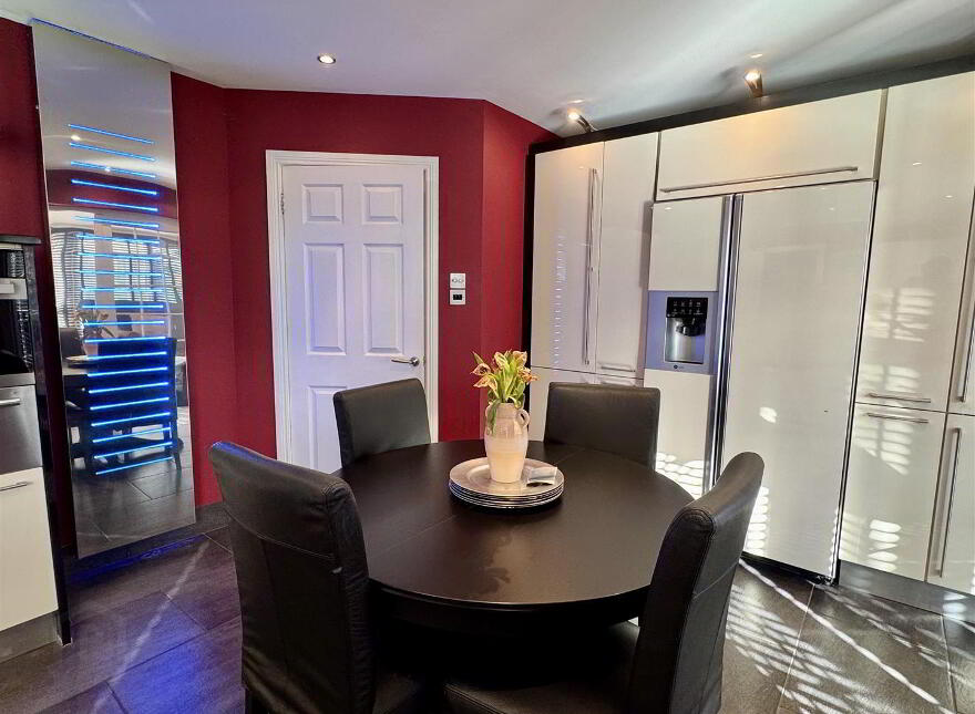 8 Meadow Dale, Jordanstown, Newtownabbey, BT37 0UT