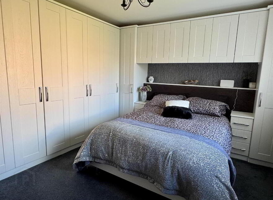 8 Meadow Dale, Jordanstown, Newtownabbey, BT37 0UT