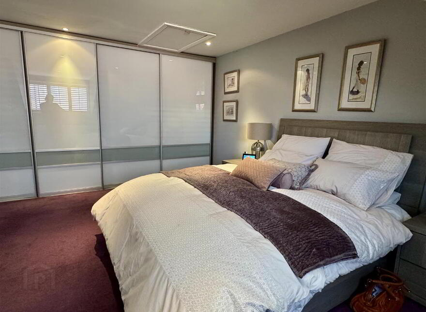 8 Meadow Dale, Jordanstown, Newtownabbey, BT37 0UT