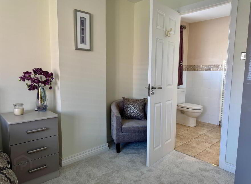 8 Meadow Dale, Jordanstown, Newtownabbey, BT37 0UT