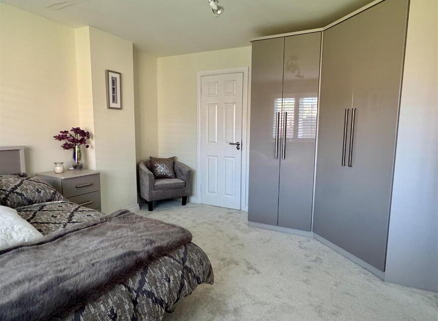 8 Meadow Dale, Jordanstown, Newtownabbey, BT37 0UT