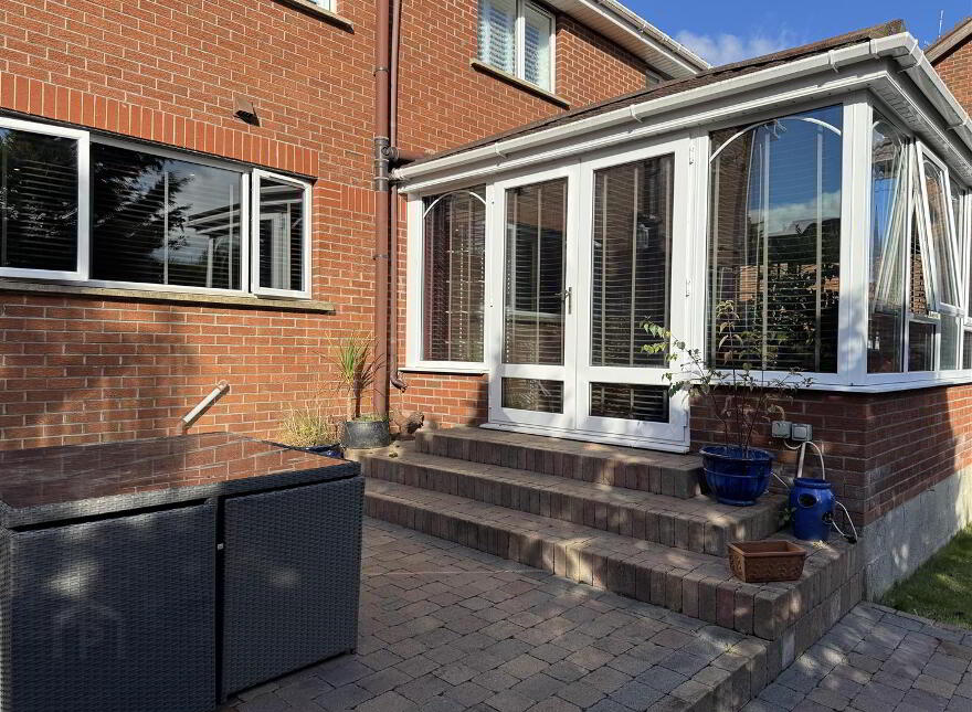 8 Meadow Dale, Jordanstown, Newtownabbey, BT37 0UT