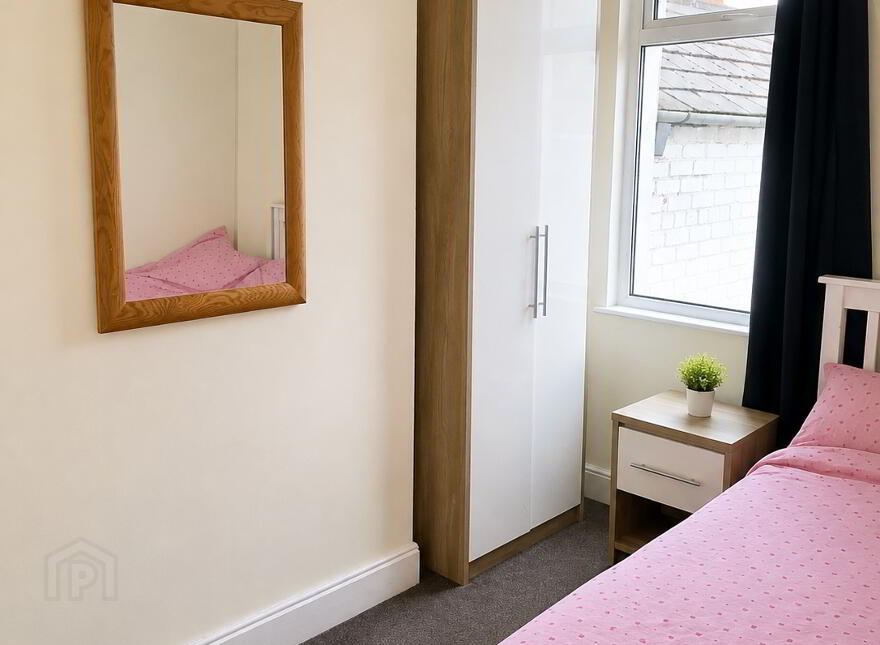 Room's To Let, 68 Tates Avenue, July Start Date, Belfast, BT9 7BY