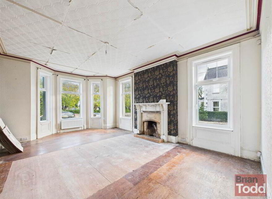 Princes Gardens, Larne, BT40 1RQ