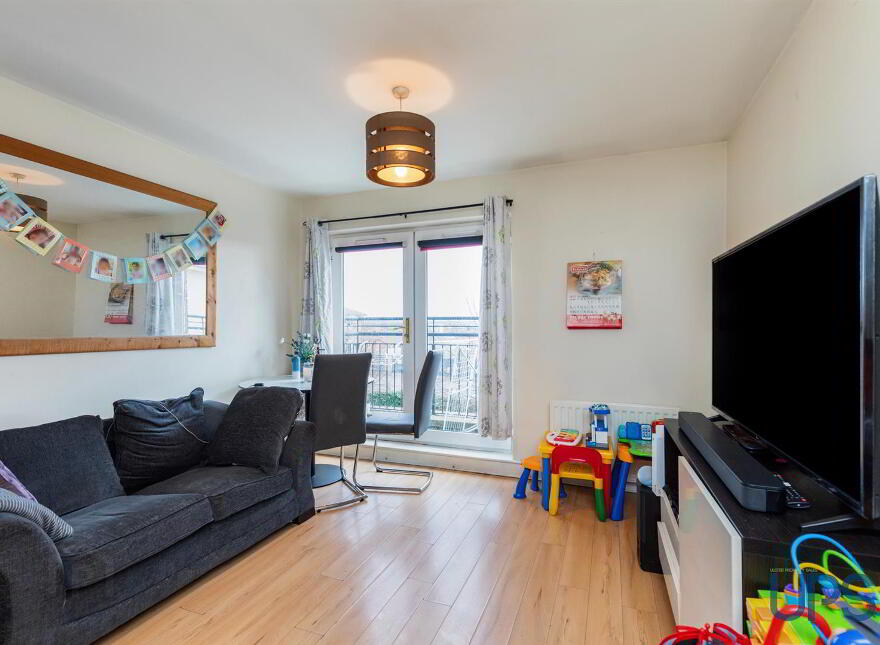 Apt 15 Casement Manor, 91 -93 Andersonstown Road, Belfast, BT11 9BS