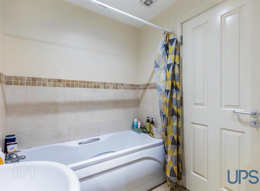 Apt 15 Casement Manor, 91 -93 Andersonstown Road, Belfast, BT11 9BS
