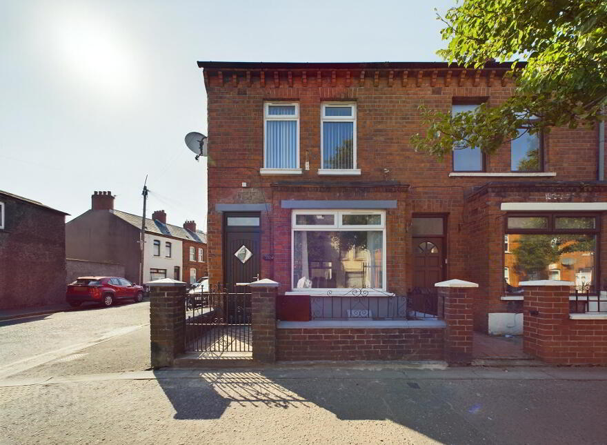 204 Donegall Road, Belfast, BT12 5NE
