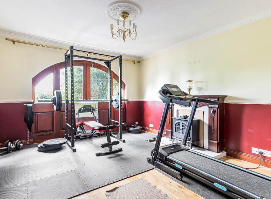Holly Lodge, 26 Beanstown Road, Lisburn, BT28 3QS
