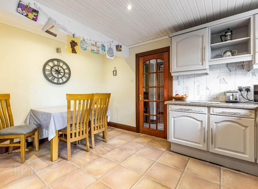 Holly Lodge, 26 Beanstown Road, Lisburn, BT28 3QS