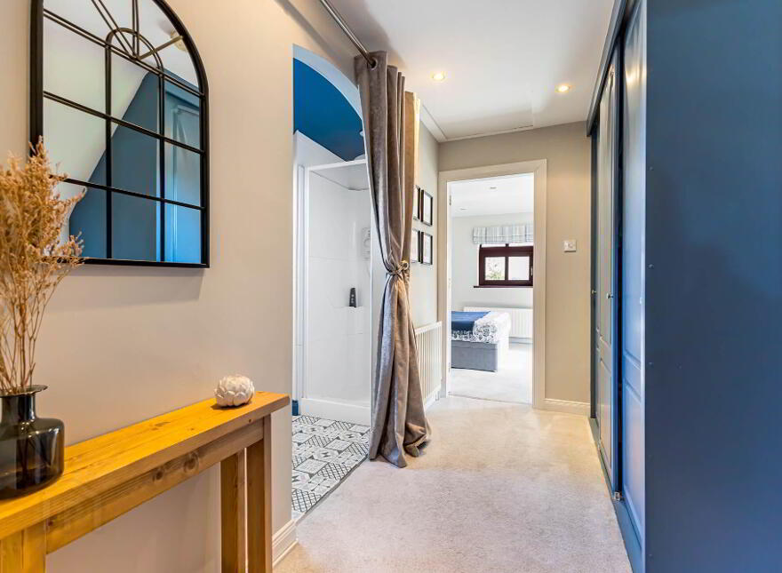 Holly Lodge, 26 Beanstown Road, Lisburn, BT28 3QS
