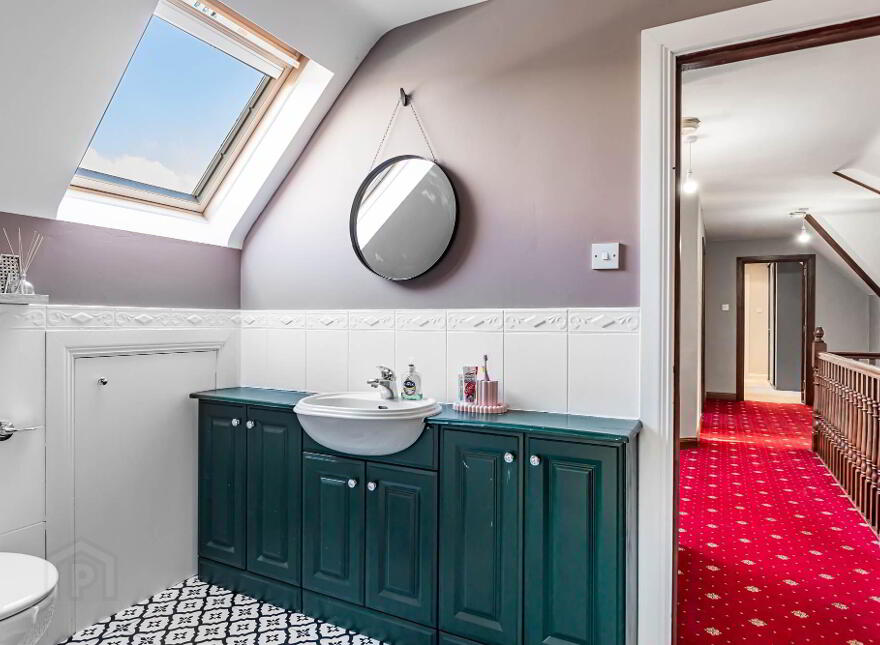 Holly Lodge, 26 Beanstown Road, Lisburn, BT28 3QS