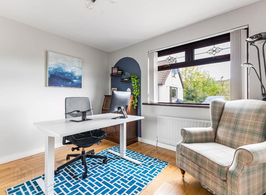 Holly Lodge, 26 Beanstown Road, Lisburn, BT28 3QS