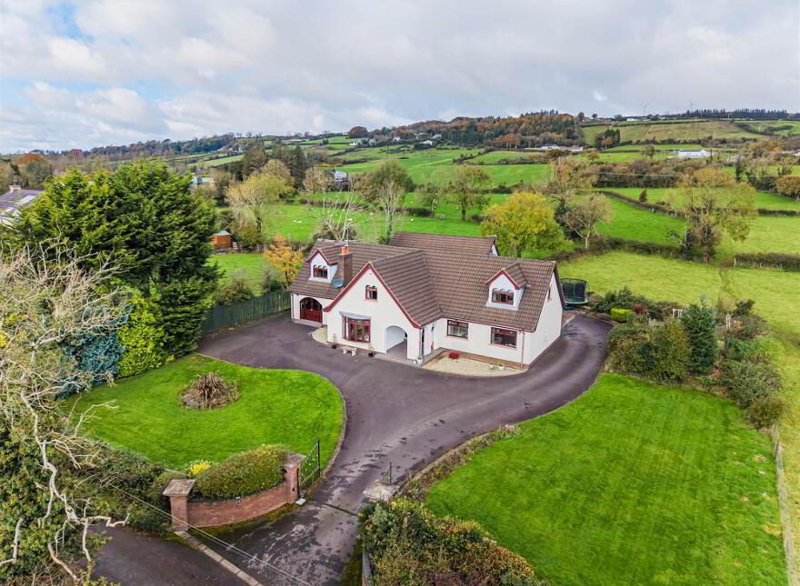 Holly Lodge, 26 Beanstown Road, Lisburn, BT28 3QS