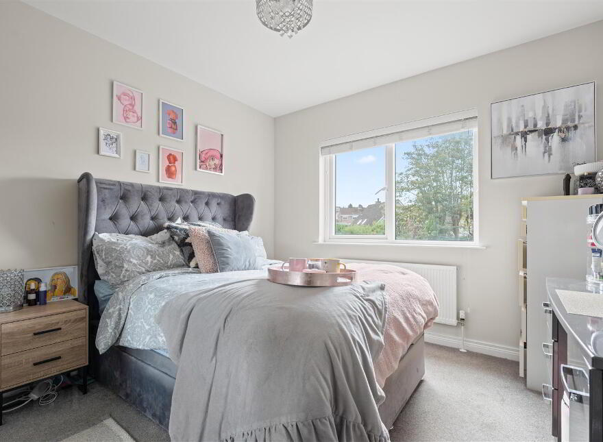 Apt 3, 2 Loughan Hall, Dundonald, Belfast, BT16 2FP