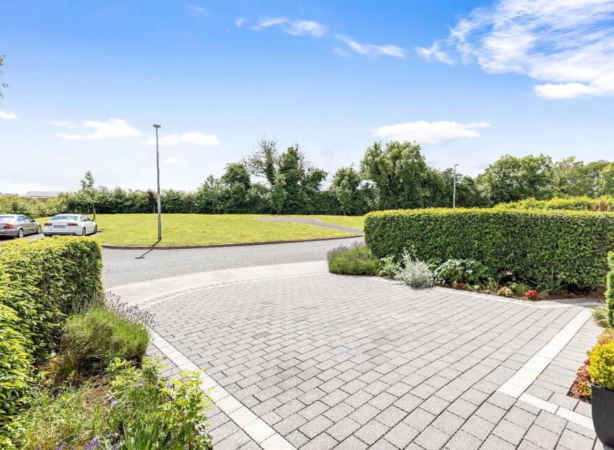 33 Kelletts Grove, Dunshaughlin, A85K098