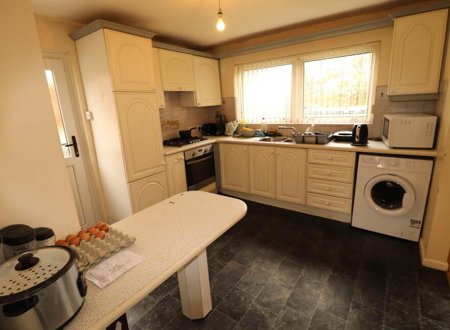 18 Glebe Park, Enniskillen, BT74 4DB