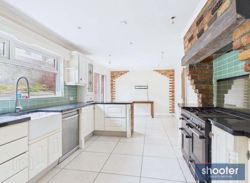 17 Turmore Road, Newry, BT34 1PJ