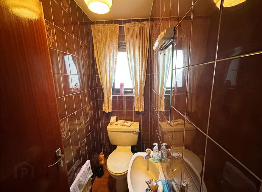 18 Kilmorey Street, Newry, BT34 2DE