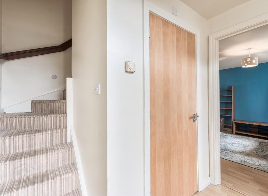 8 Manor Court, Moira, BT67 0TL