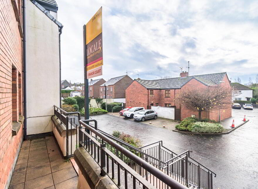 8 Manor Court, Moira, BT67 0TL